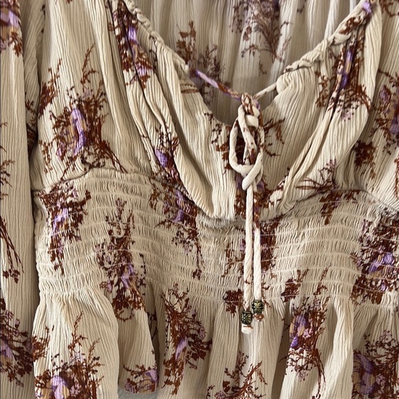 Floral Cream and Purple Women's Top - Picture 3 of 12